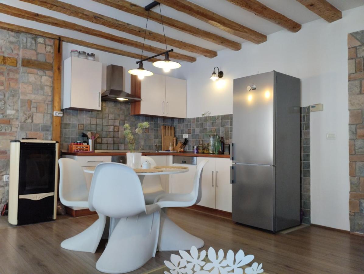 Prime Apartment 피란 외부 사진